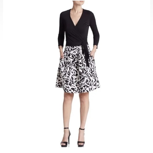 DIANE VON FURSTENBERG DVF‎ Jewel Wrap Dress Silk Wool Blend Size 8 - Picture 1 of 9
